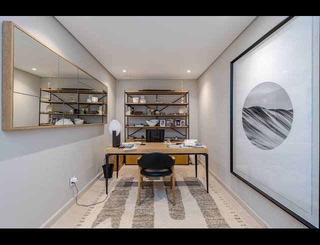4 BEDROOM APARTMENT TO LET IN FRESNAYE